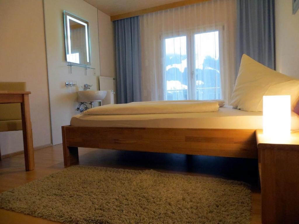 Haus Matt Hotel Латернс Стая снимка
