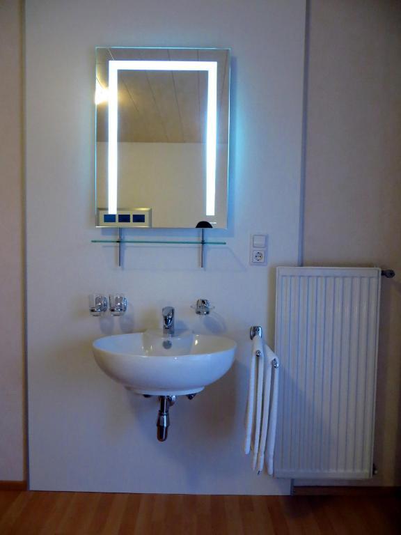 Haus Matt Hotel Латернс Стая снимка